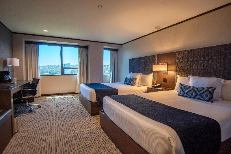 Grand Hotel Tijuana Room photo
